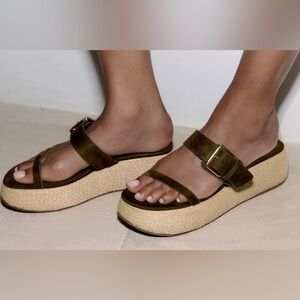 Zara Strappy Platform Sandals NWT